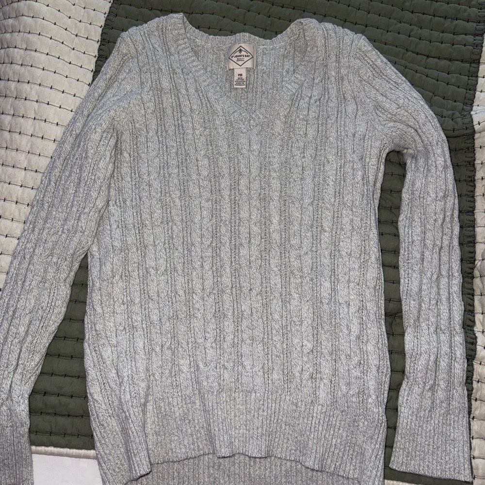 St. John's Bay Light Gray Cable Knit Sweater